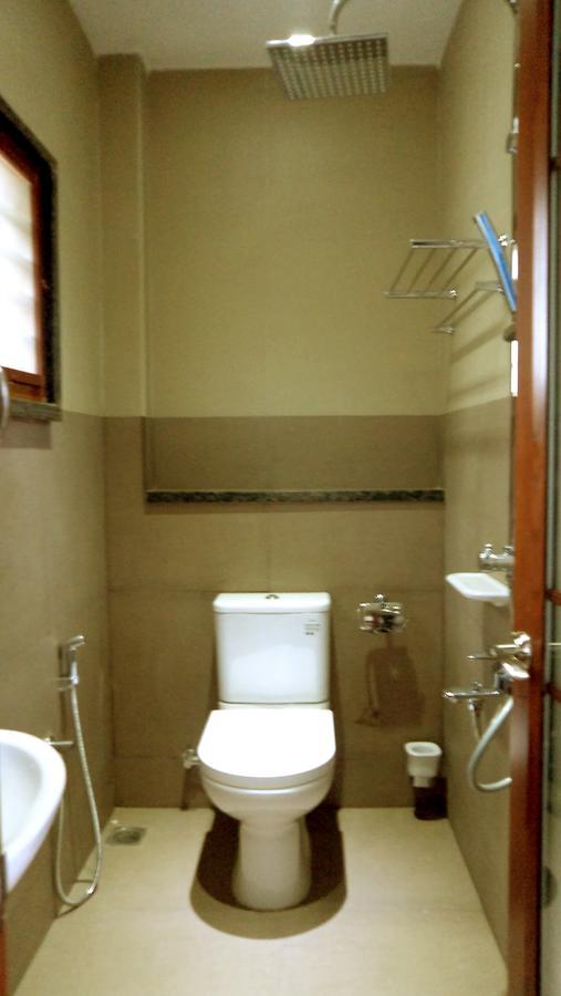 Sky Residency Bed and Breakfast Madras Buitenkant foto